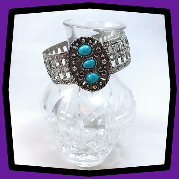 Sarah Coventry Jewelry - Vintage Sarah Coventry Turquoise Bracelet